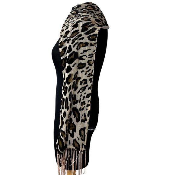 Jones New York Leopard Print Scarf With Fringe 60"x7" Rayon Blend For Women - Picture 2 of 9
